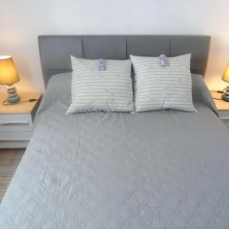 Les Avignon 55 M² + Terrasse Apartman Villeneuve-lès-Avignon