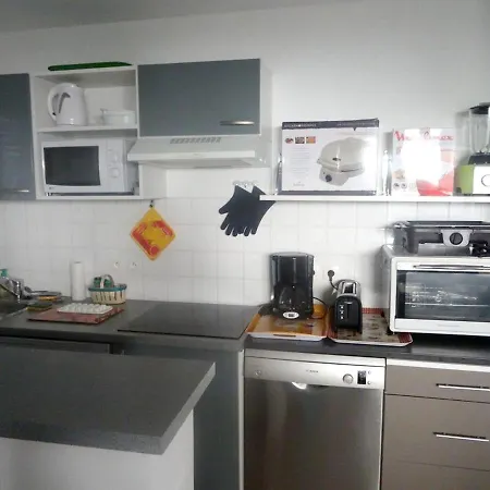 Villeneuve-les-avignon, 55 M² + Terrasse