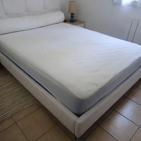 Villeneuve-les-avignon, 55 M² + Terrasse Apartmán