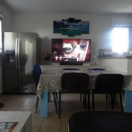 Apartmán Villeneuve-les-avignon, 55 M² + Terrasse Villeneuve-lès-Avignon