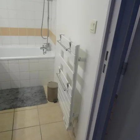 Villeneuve-les-avignon, 55 M² + Terrasse Apartmán Villeneuve-lès-Avignon