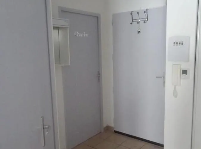 Apartment Villeneuve-les-avignon, 55 M² + Terrasse