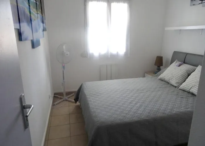 Apartment Villeneuve-les-avignon, 55 M² + Terrasse Villeneuve-les-Avignon
