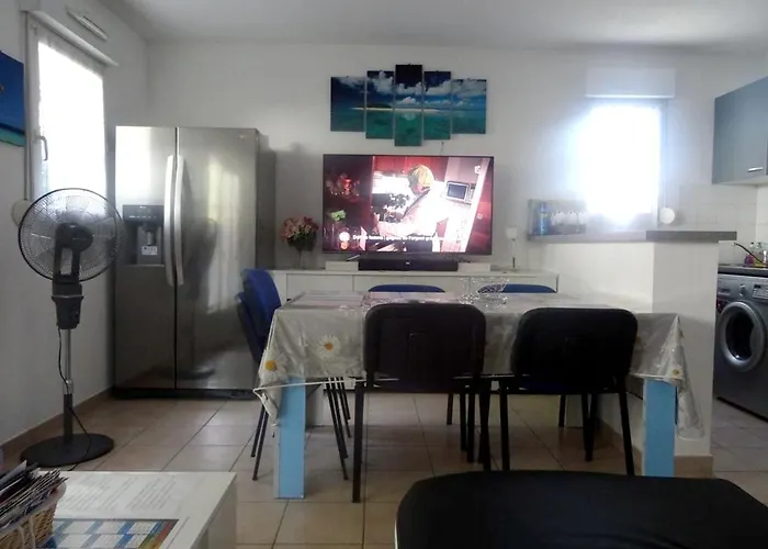 Apartment Villeneuve-les-avignon, 55 M² + Terrasse