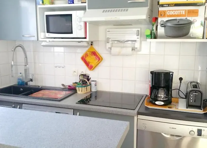 Villeneuve-les-avignon, 55 M² + Terrasse Villeneuve-les-Avignon