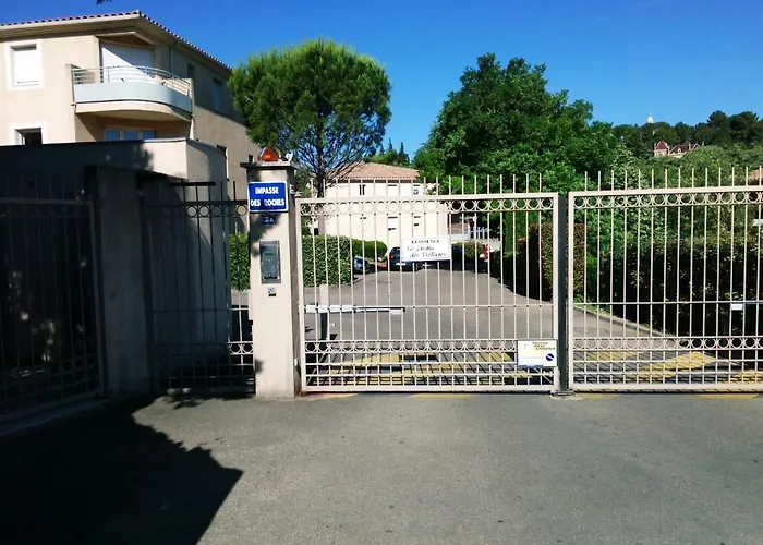 Apartment Villeneuve-les-avignon, 55 M² + Terrasse
